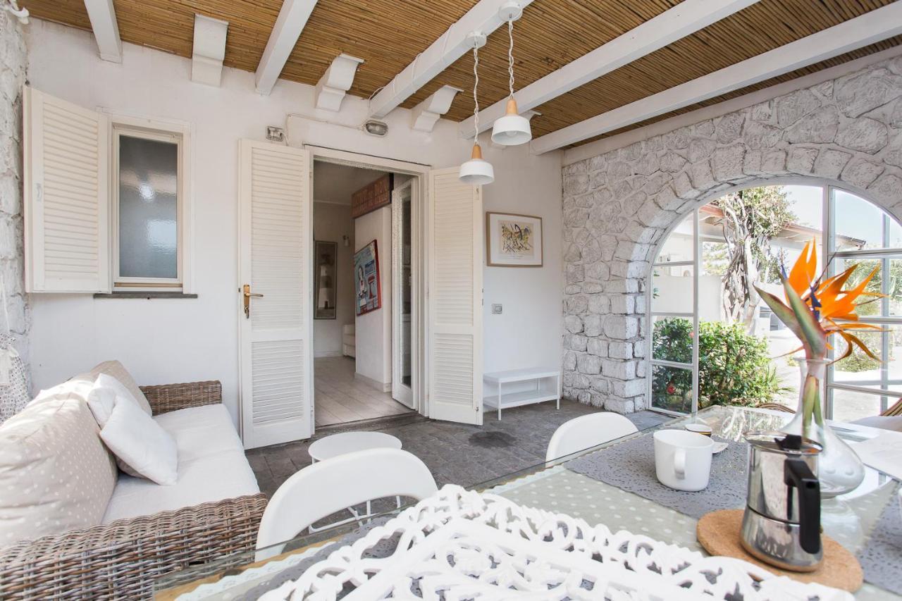 Villa Sea Rose Lipari  Eksteriør billede