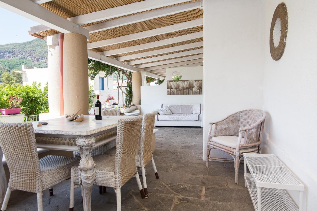 Villa Sea Rose Lipari  Eksteriør billede
